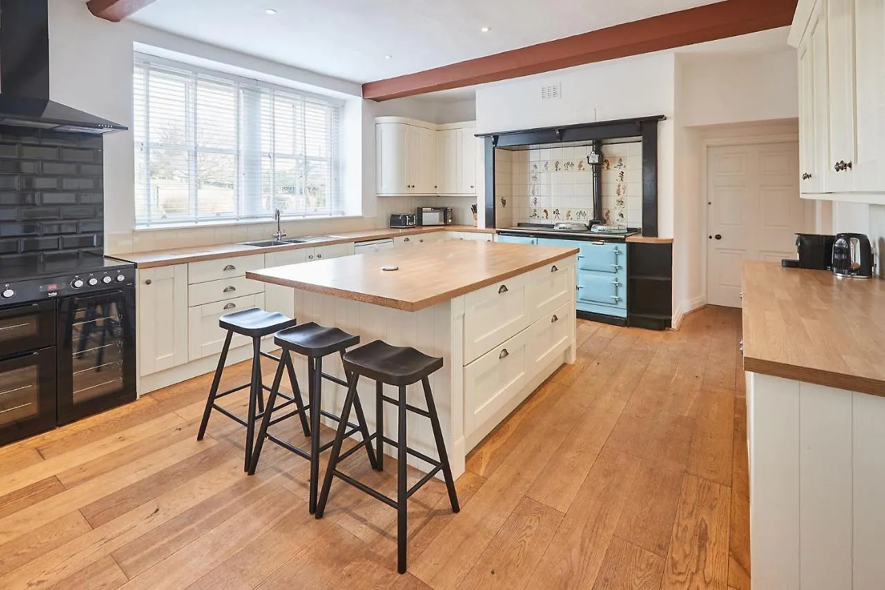 Holiday home Silton Hall - Grade II Hall & Swimming Pool Nether Silton